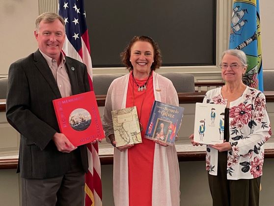 Left to Right: Kevin Smith, Teresa Valcarce, and Bonnie Karwac